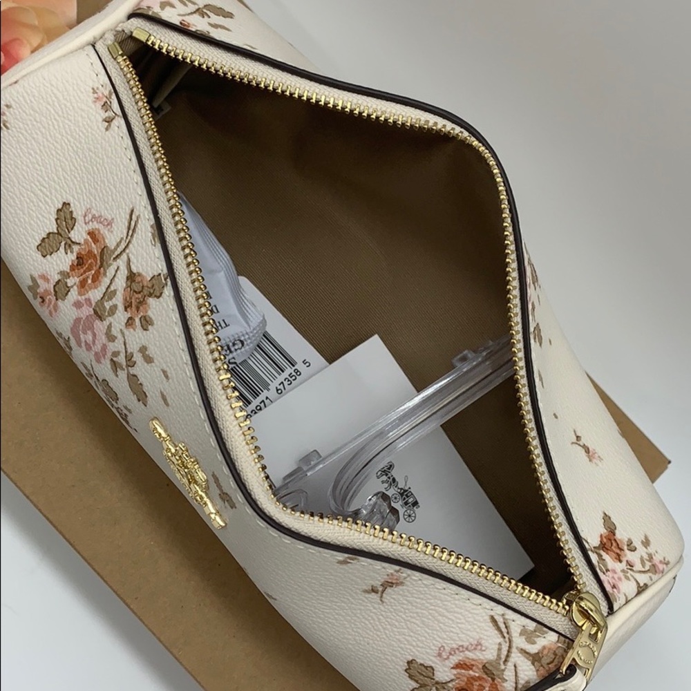 COACH MAKEUP BRUSH HOLDER WITH ROSE BOUQUET PRINT - Picture 4 of 12